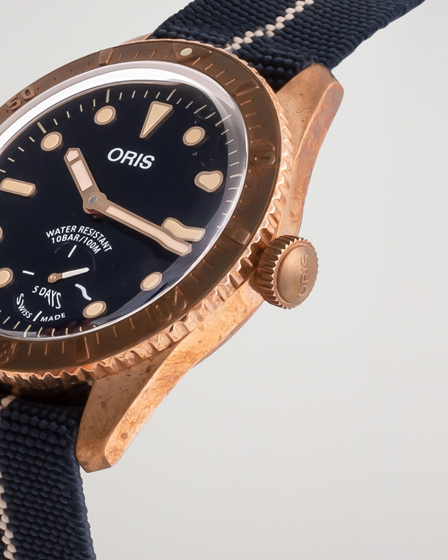 Homme | Pre-Owned & Vintage Watches | Oris Pre-Owned | Carl Brashear Calibre 401 Limited Edition Steel Blue
