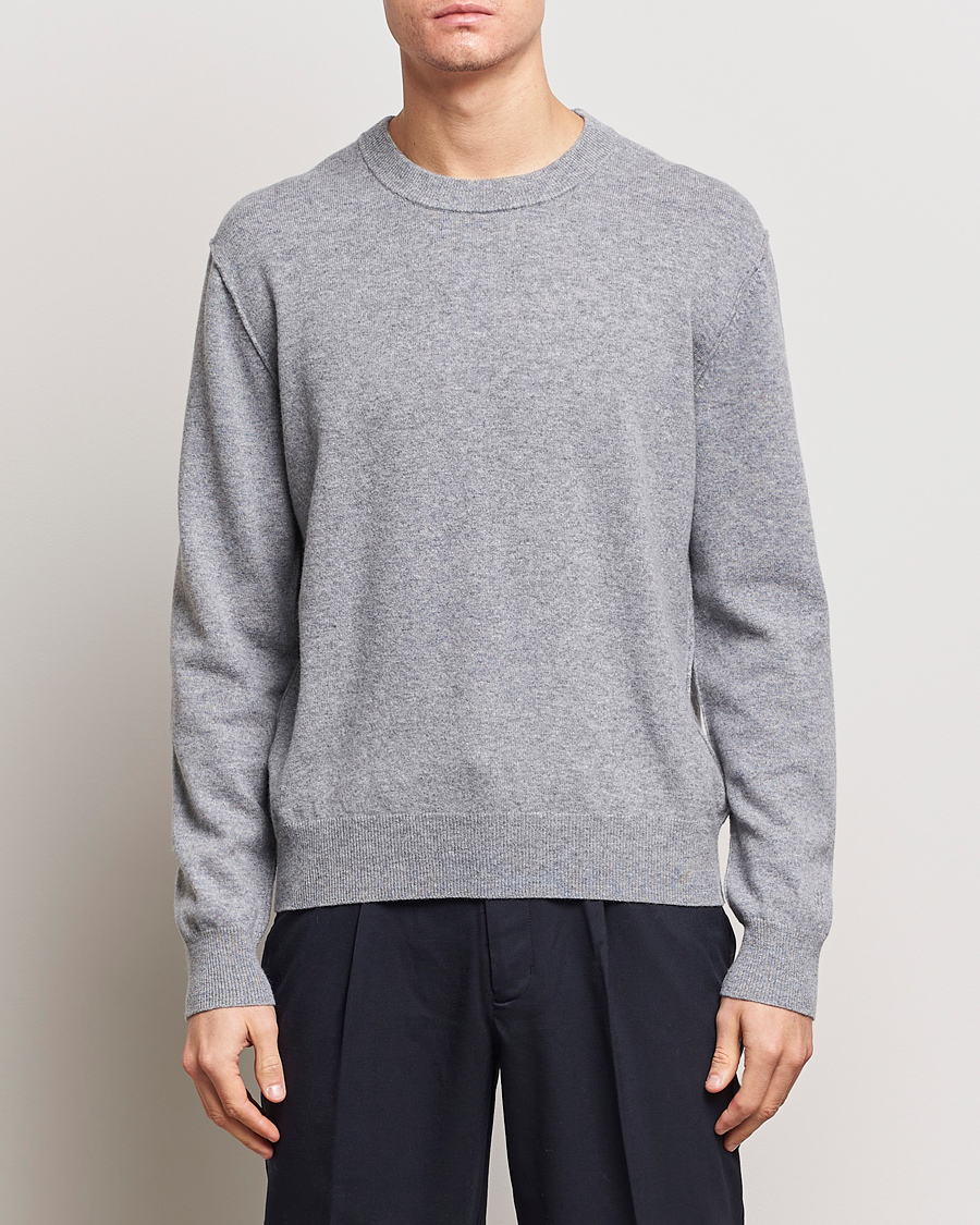 Men |  | Filippa K | 93 Knitted Lambswool Crew Neck Sweater Grey Melange