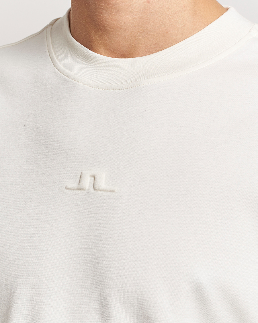 Homme | T-shirts | J.Lindeberg | Adnan Logo Mock Neck T-Shirt Cloud White