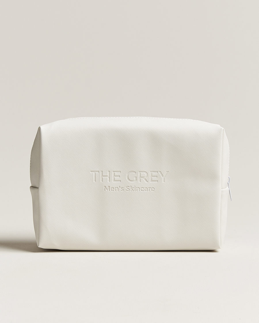 Homme | Style De Vie | THE GREY | The Essential Set For Dry Skin 