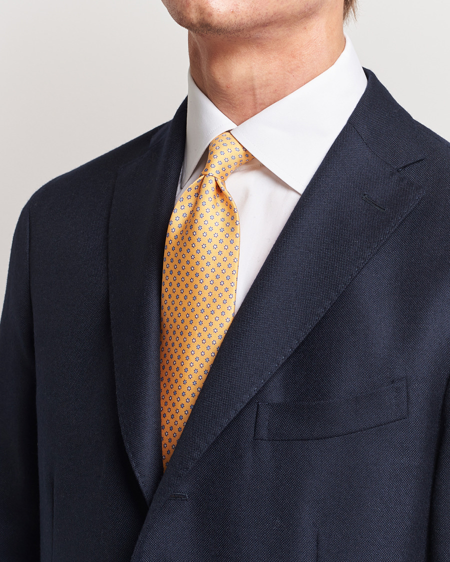 Homme | E. Marinella 3-Fold Printed Silk Tie Yellow | E. Marinella | 3-Fold Printed Silk Tie Yellow