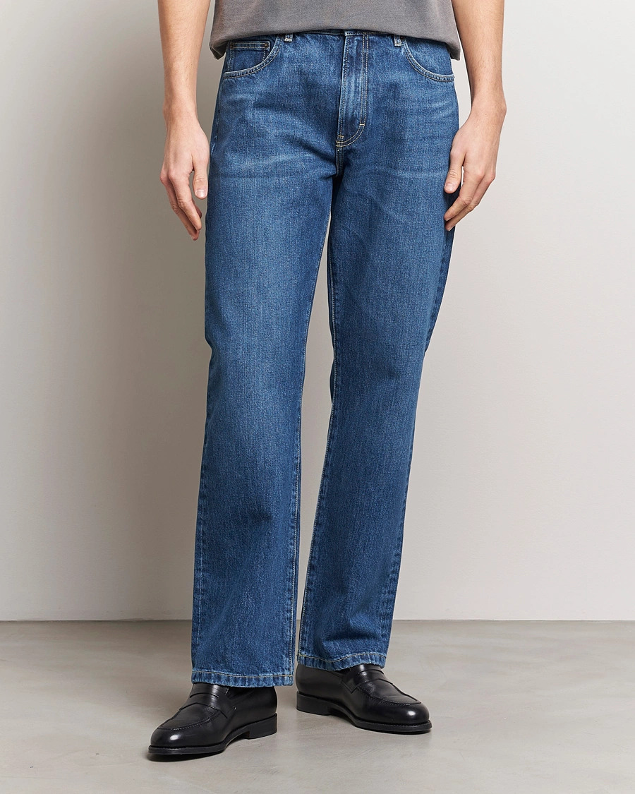 Homme | Vêtements | Jeanerica | SM010 Straight Jeans Tom Mid Blue Wash