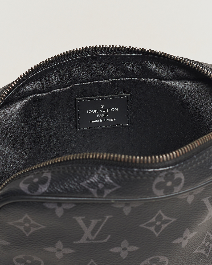 Homme | Louis Vuitton Pre-Owned Toiletry Bag PM Monogram Eclipse | Louis Vuitton Pre-Owned | Toiletry Bag PM Monogram Eclipse