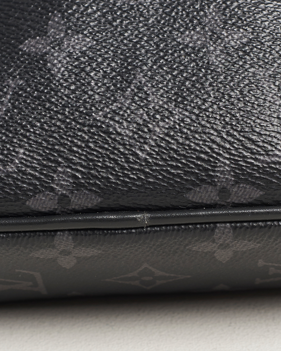 Homme | Louis Vuitton Pre-Owned Toiletry Bag PM Monogram Eclipse | Louis Vuitton Pre-Owned | Toiletry Bag PM Monogram Eclipse