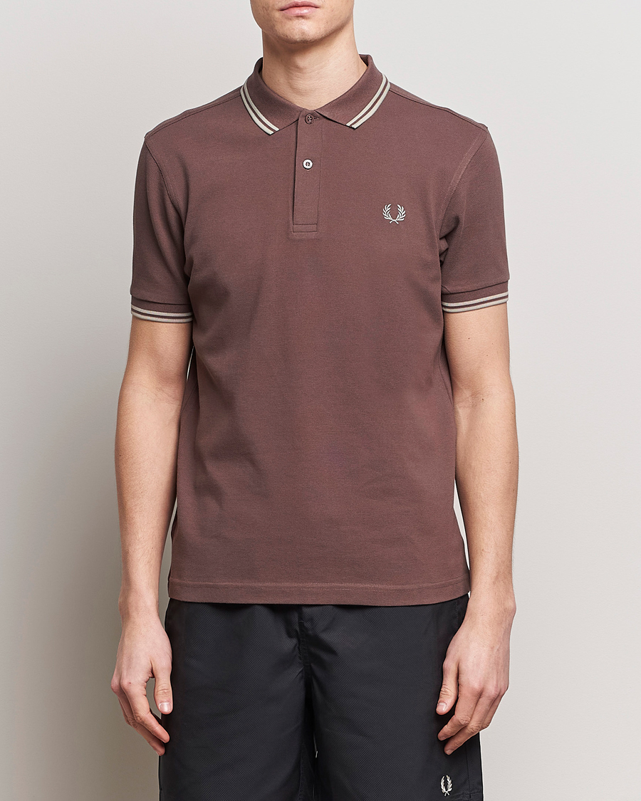 Homme | Polos | Fred Perry | Twin Tipped Polo Shirt Brick Red