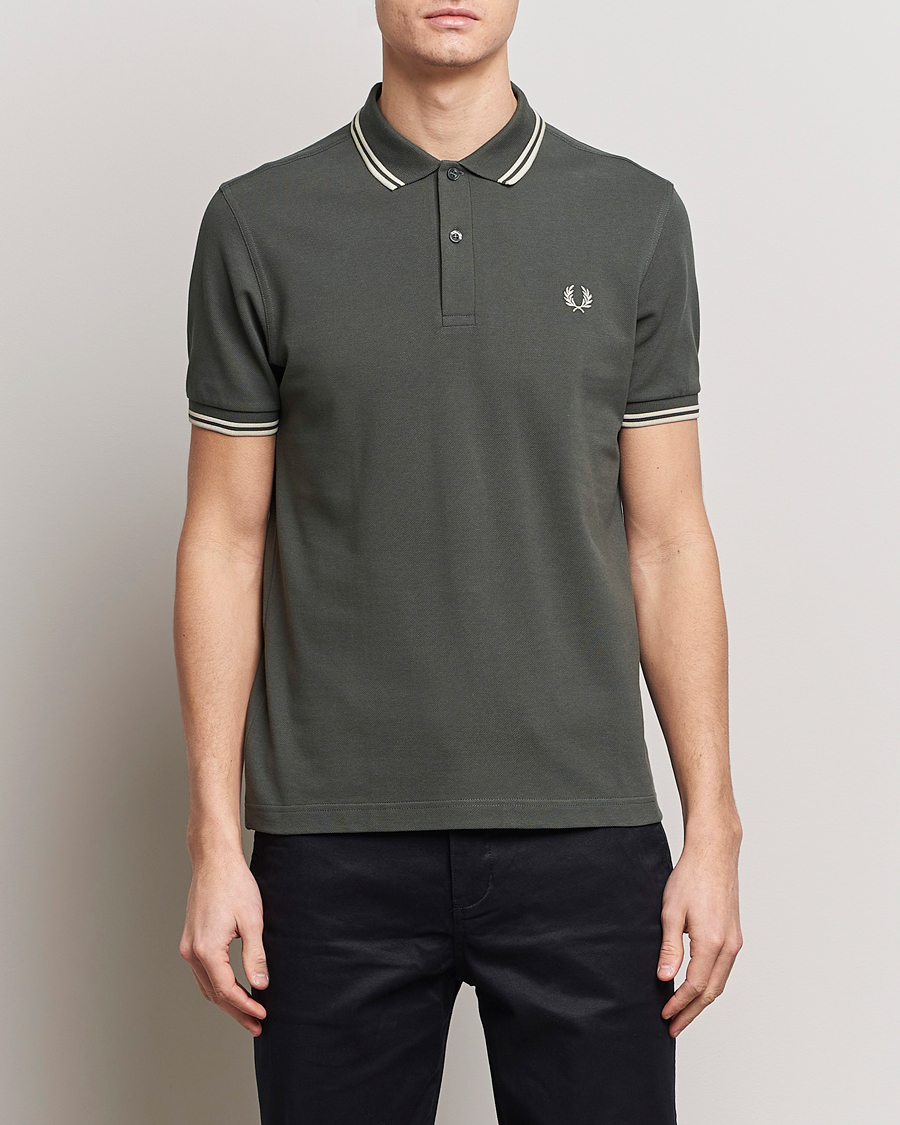 Homme |  | Fred Perry | Twin Tipped Polo Shirt Field Green