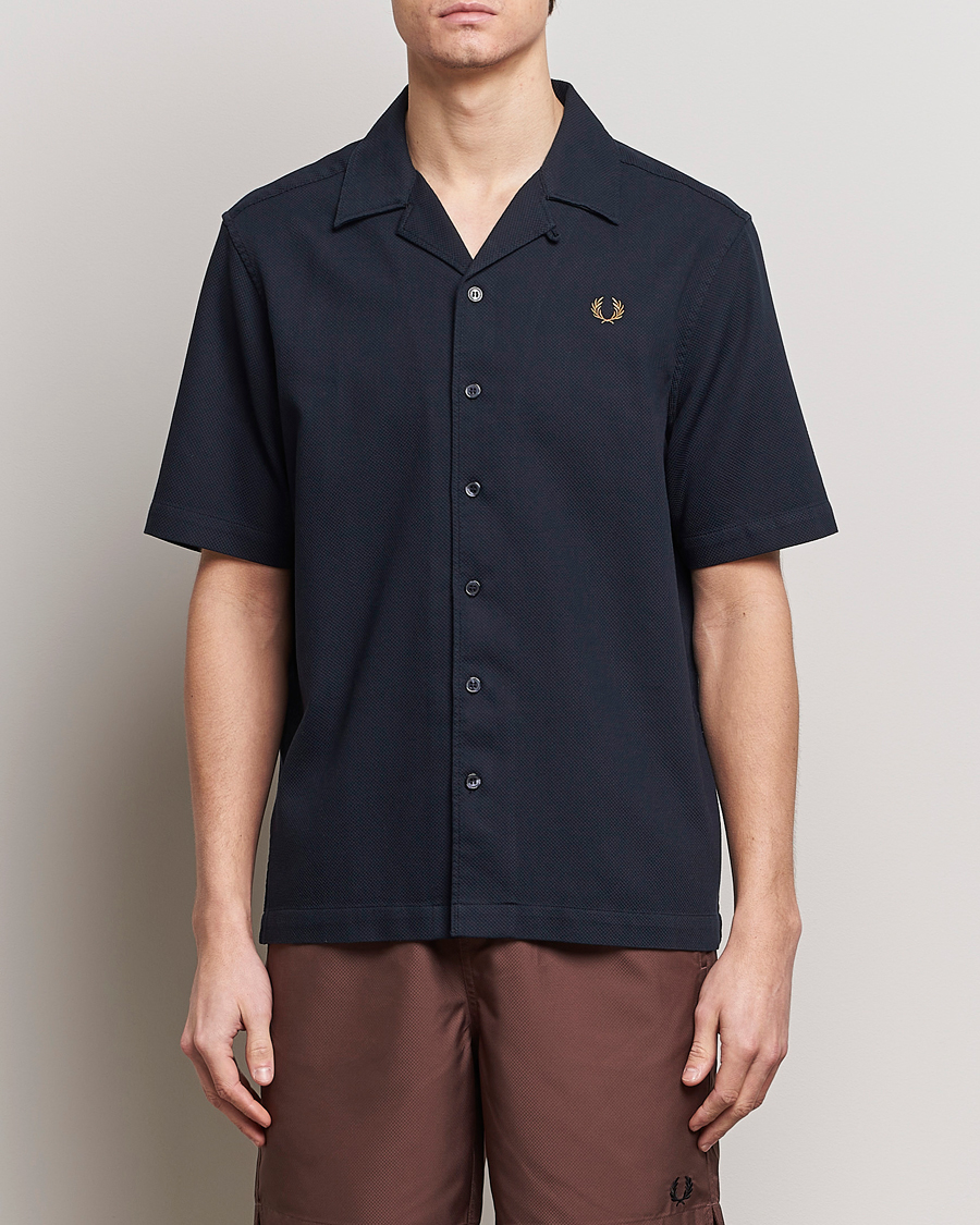 Homme | Chemises À Manches Courtes | Fred Perry | Pique Textured Short Sleeve Shirt Navy