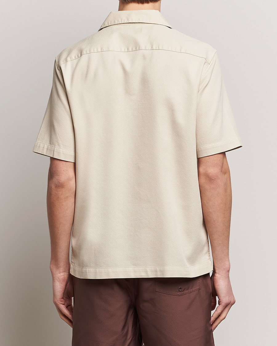 Homme | Chemises | Fred Perry | Pique Textured Short Sleeve Shirt Oatmeal