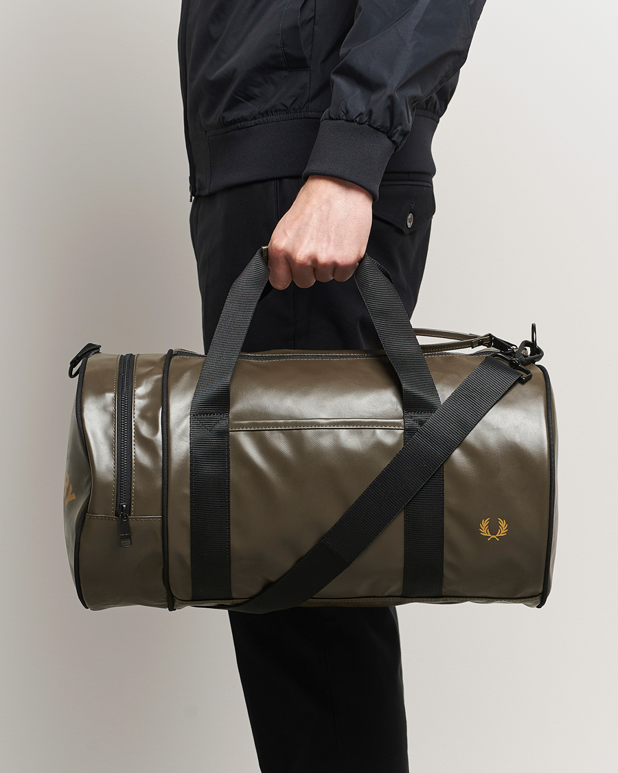 Homme | Sacs | Fred Perry | Tonal Classic Barrel Bag Uniform Green