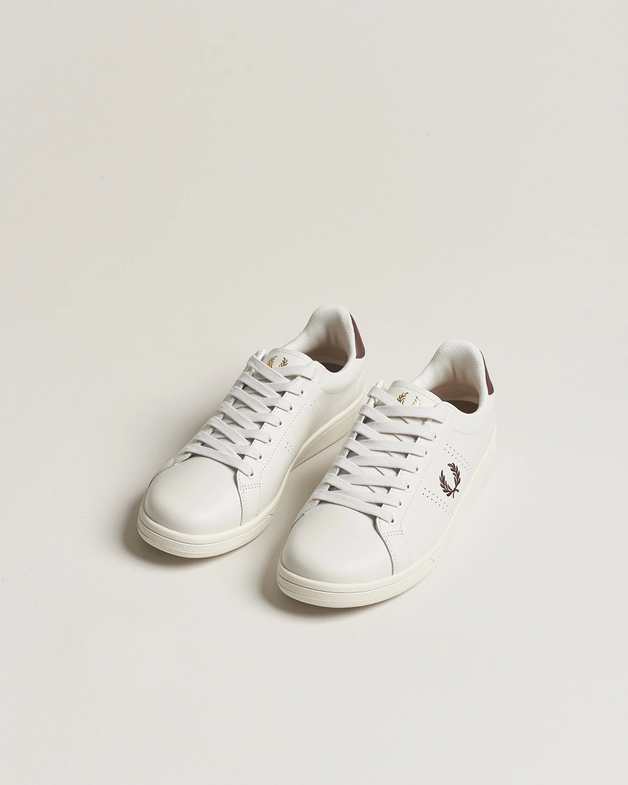 Homme |  | Fred Perry | B721 Leather Sneaker Porcelain/Brick Red