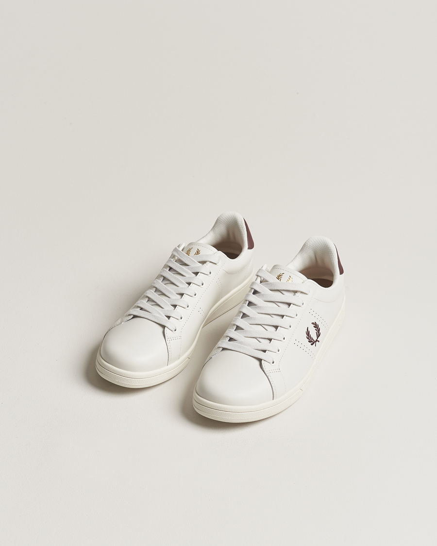 Homme | Fred Perry B721 Leather Sneaker Porcelain/Brick Red | Fred Perry | B721 Leather Sneaker Porcelain/Brick Red