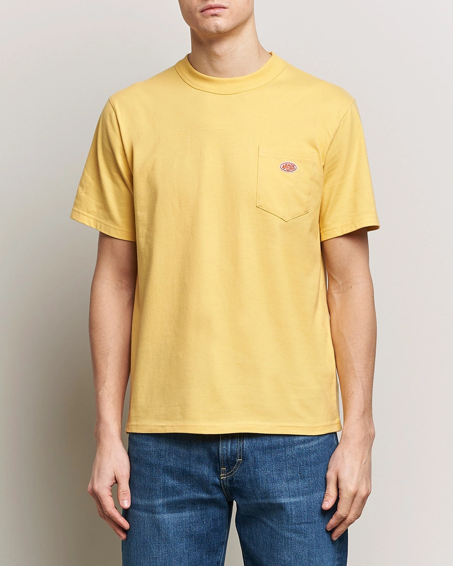 Homme | T-shirts À Manches Courtes | Armor-lux | Callac Pocket T-Shirt Yellow