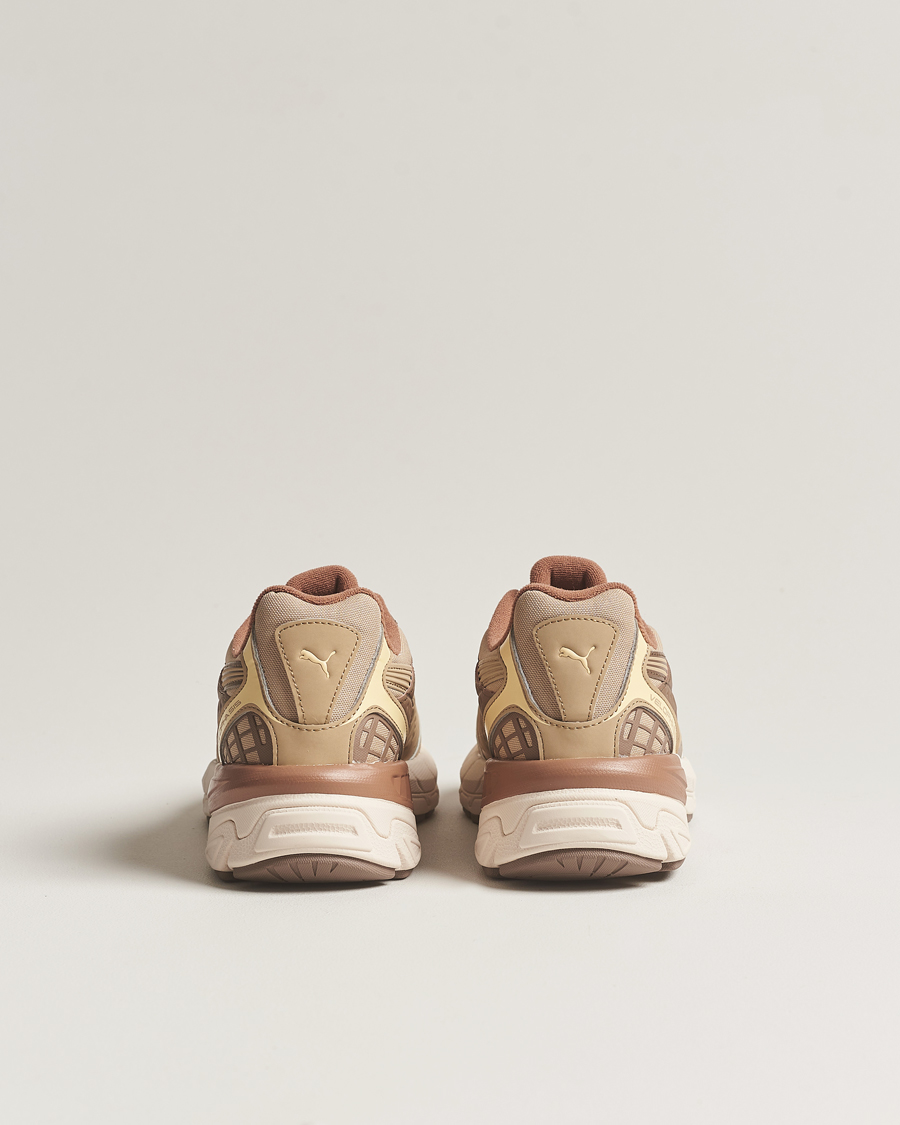 Homme | Puma Velophasis Earth Running Sneaker Prairie Tan | Puma | Velophasis Earth Running Sneaker Prairie Tan