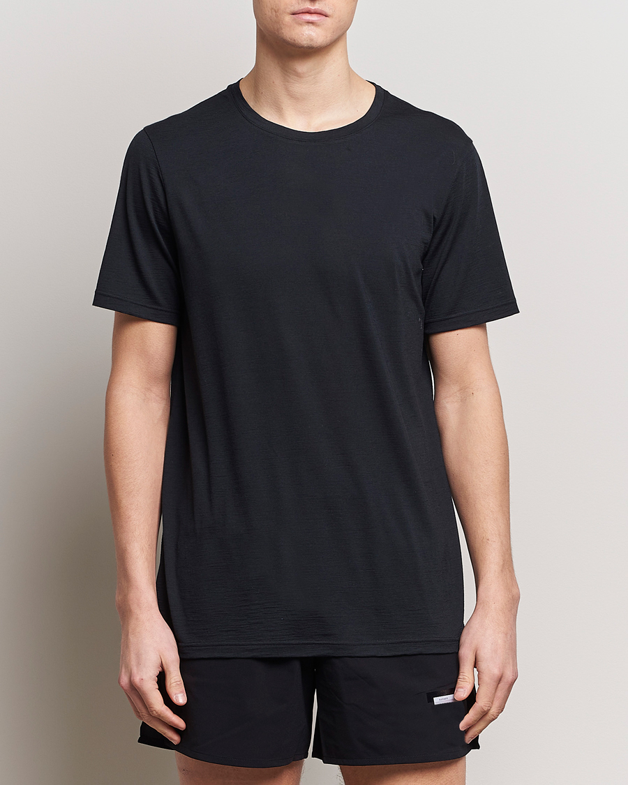 Homme | T-Shirts Noirs | Houdini | Desoli Merino T-Shirt True Black