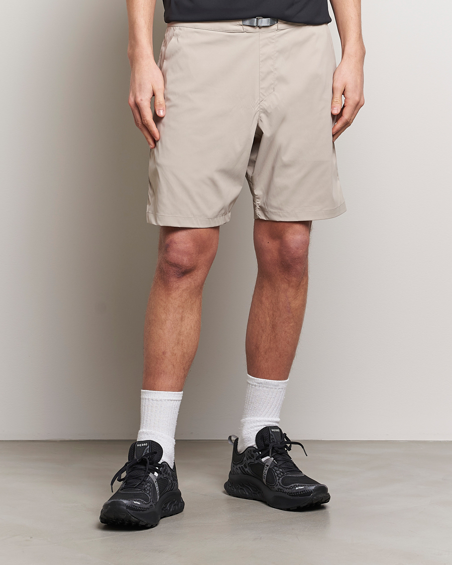 Homme | Shorts | Houdini | Wadi Ultralight Shorts Sandstorm
