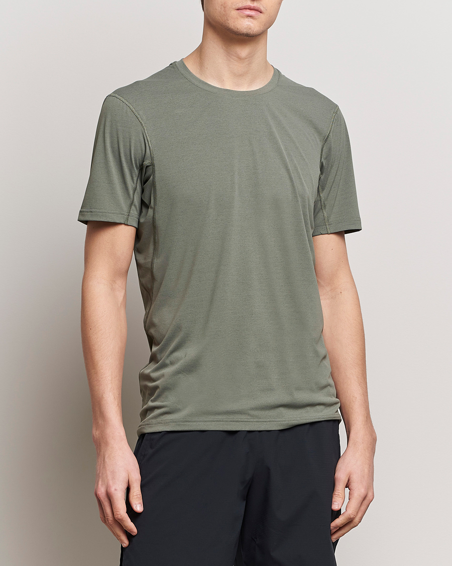Homme | T-shirts | Houdini | Pace Air Featherlight T-Shirt Geyser Grey