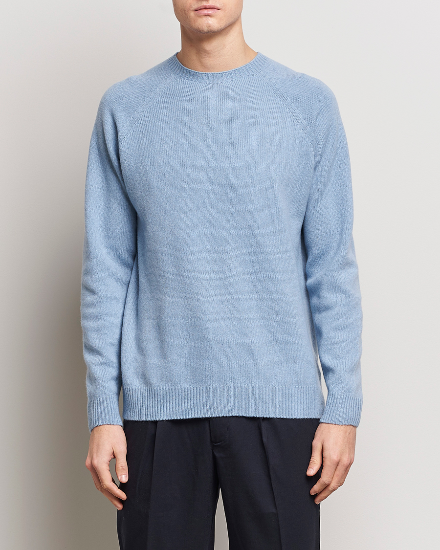 Homme | Sections | Sunspel | Lambswool Crew Neck Sky Blue