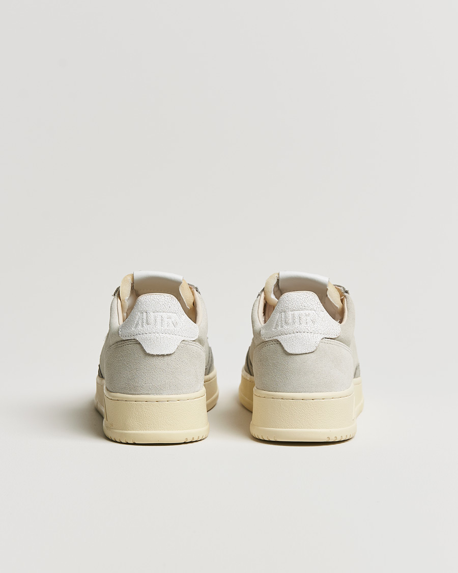 Homme | Autry Medalist Low Suede Sneaker Grey/Cream | Autry | Medalist Low Suede Sneaker Grey/Cream