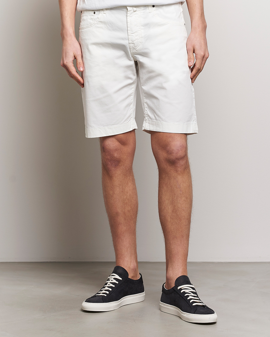 Homme | Italian Department | Jacob Cohën | Nicolas Cotton Gabardine Shorts White