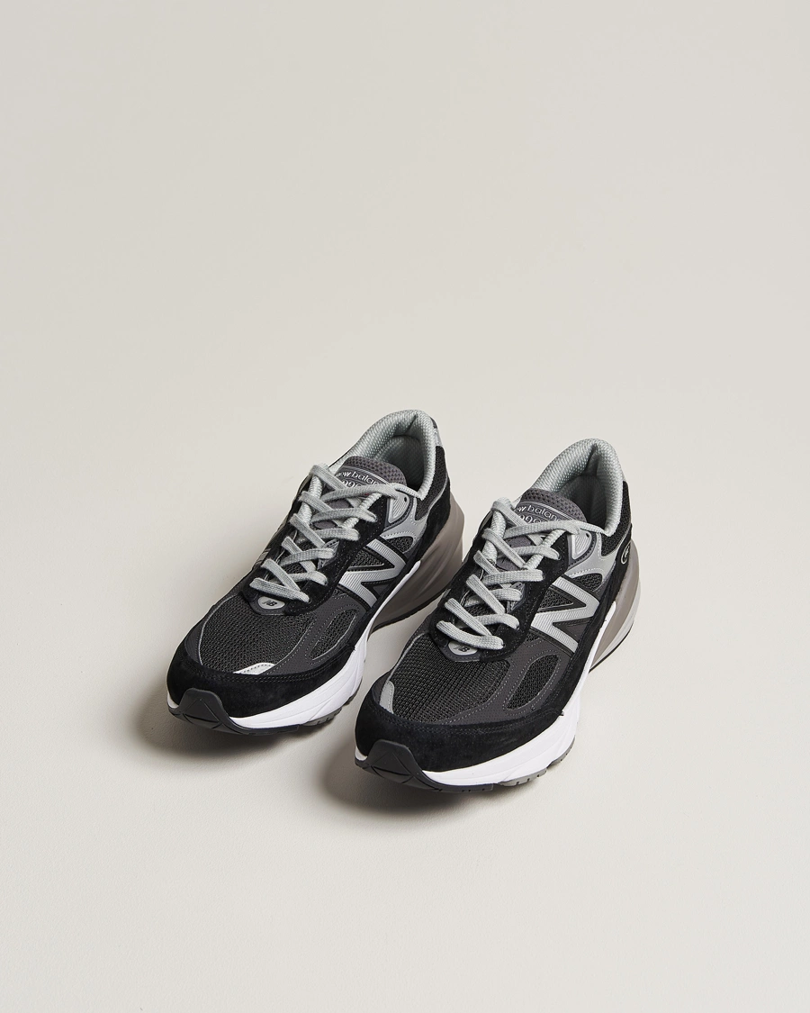 Homme | Chaussures | New Balance | Made in USA 990v6 Sneakers Black/White