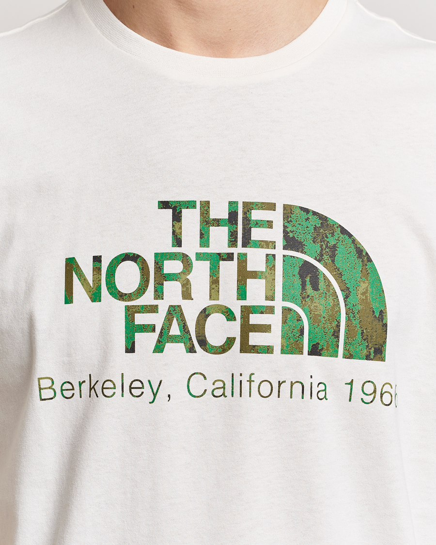 Homme | T-shirts | The North Face | Berkeley Logo T-Shirt White