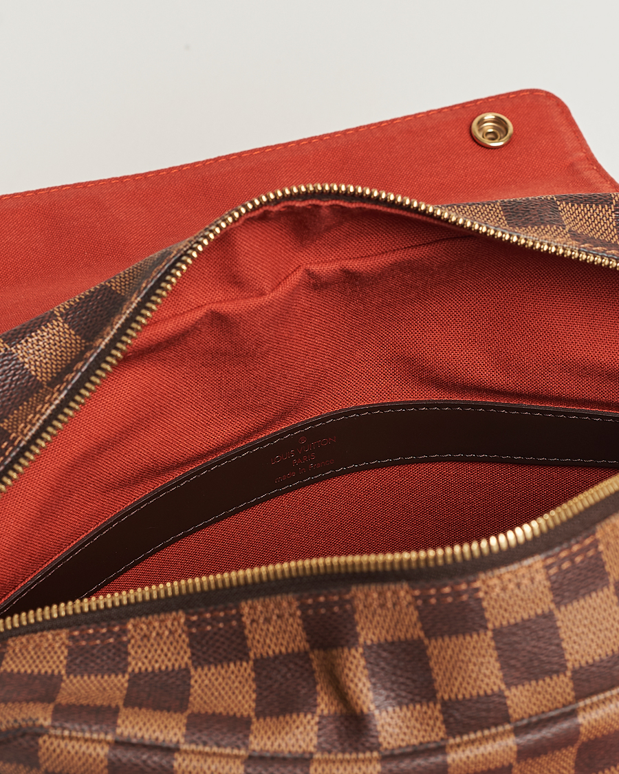 Homme | Louis Vuitton Pre-Owned Naviglio Messenger Bag Damier Ebene | Louis Vuitton Pre-Owned | Naviglio Messenger Bag Damier Ebene