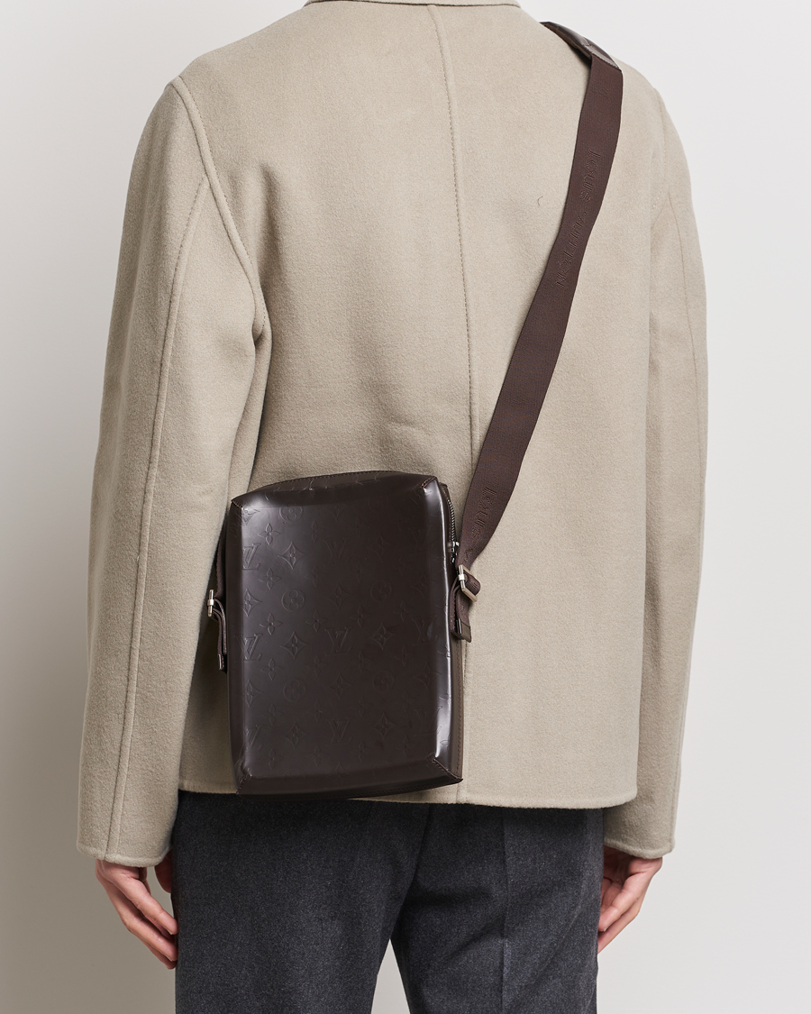 Homme | Louis Vuitton Pre-Owned Bobby Bag Monogram Glace | Louis Vuitton Pre-Owned | Bobby Bag Monogram Glace