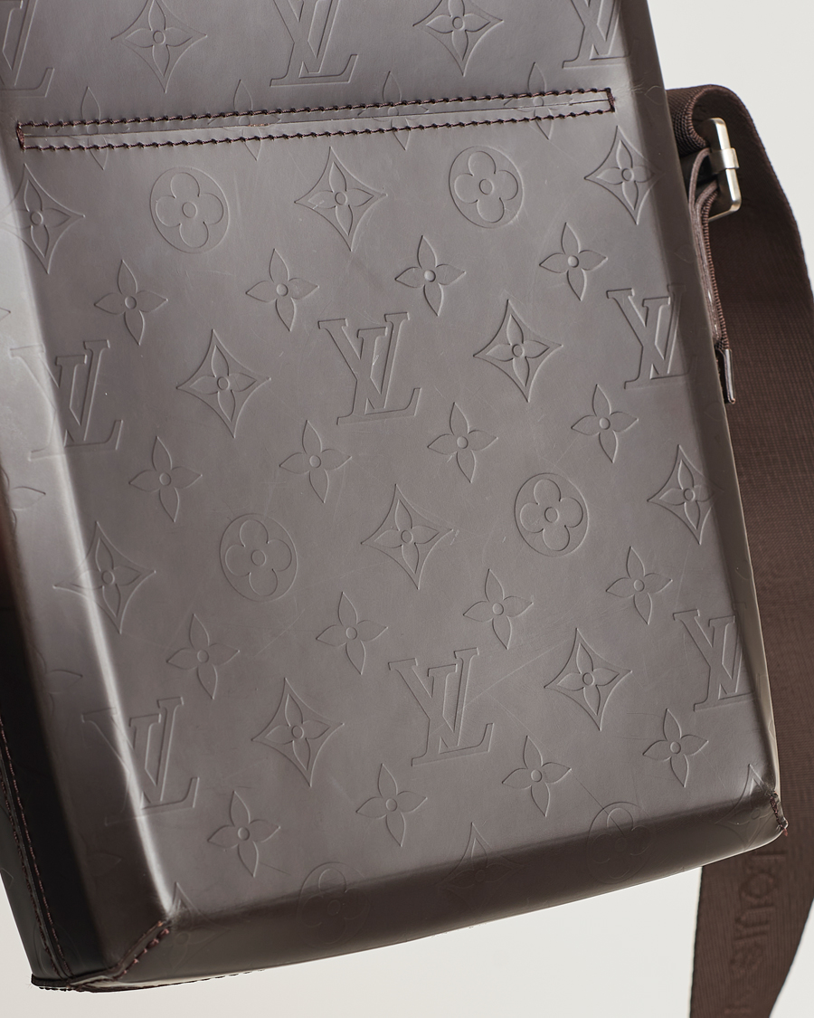 Homme | Louis Vuitton Pre-Owned Bobby Bag Monogram Glace | Louis Vuitton Pre-Owned | Bobby Bag Monogram Glace