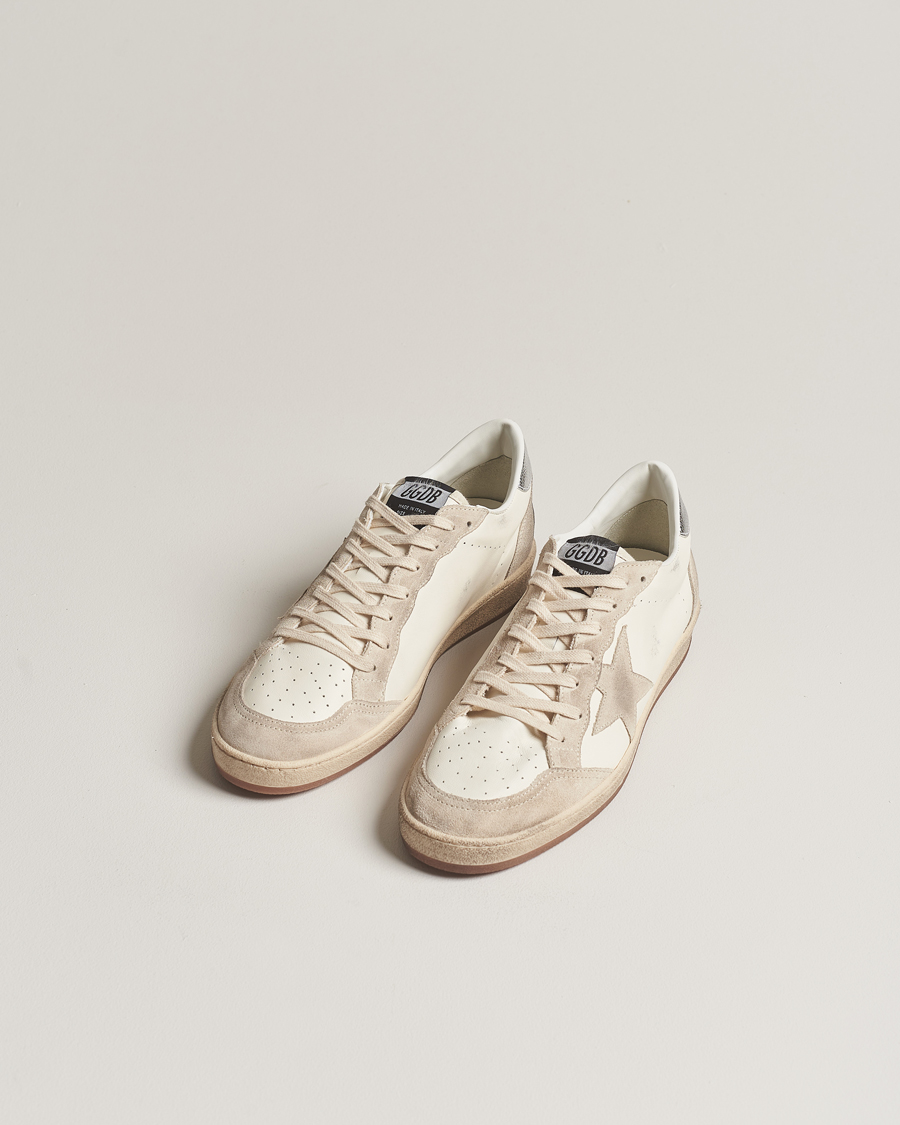 Homme | Chaussures En Daim | Golden Goose | Deluxe Brand Ball Star Sneakers White/Beige