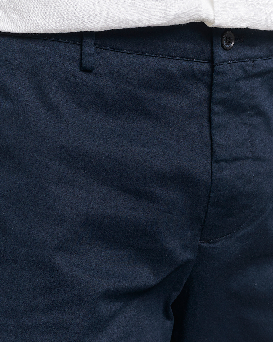 Homme | Shorts | J.Lindeberg | Nathan Cloud Satin Shorts Navy