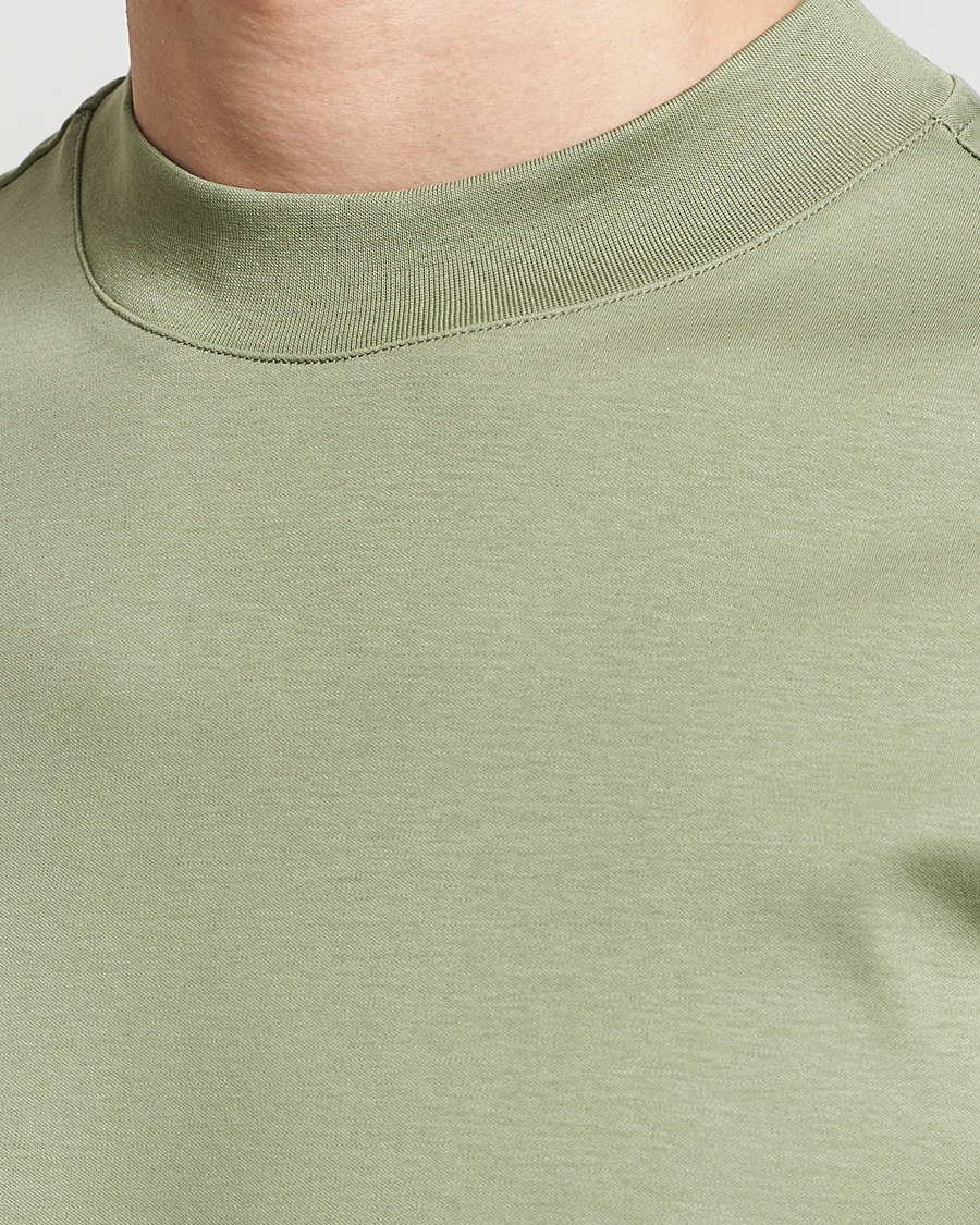 Homme | T-shirts | J.Lindeberg | Ace Mock Neck T-Shirt Oil Green