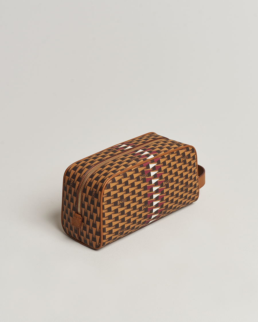 Homme | Bally Pennant Monogram Leather Washbag Brown | Bally | Pennant Monogram Leather Washbag Brown