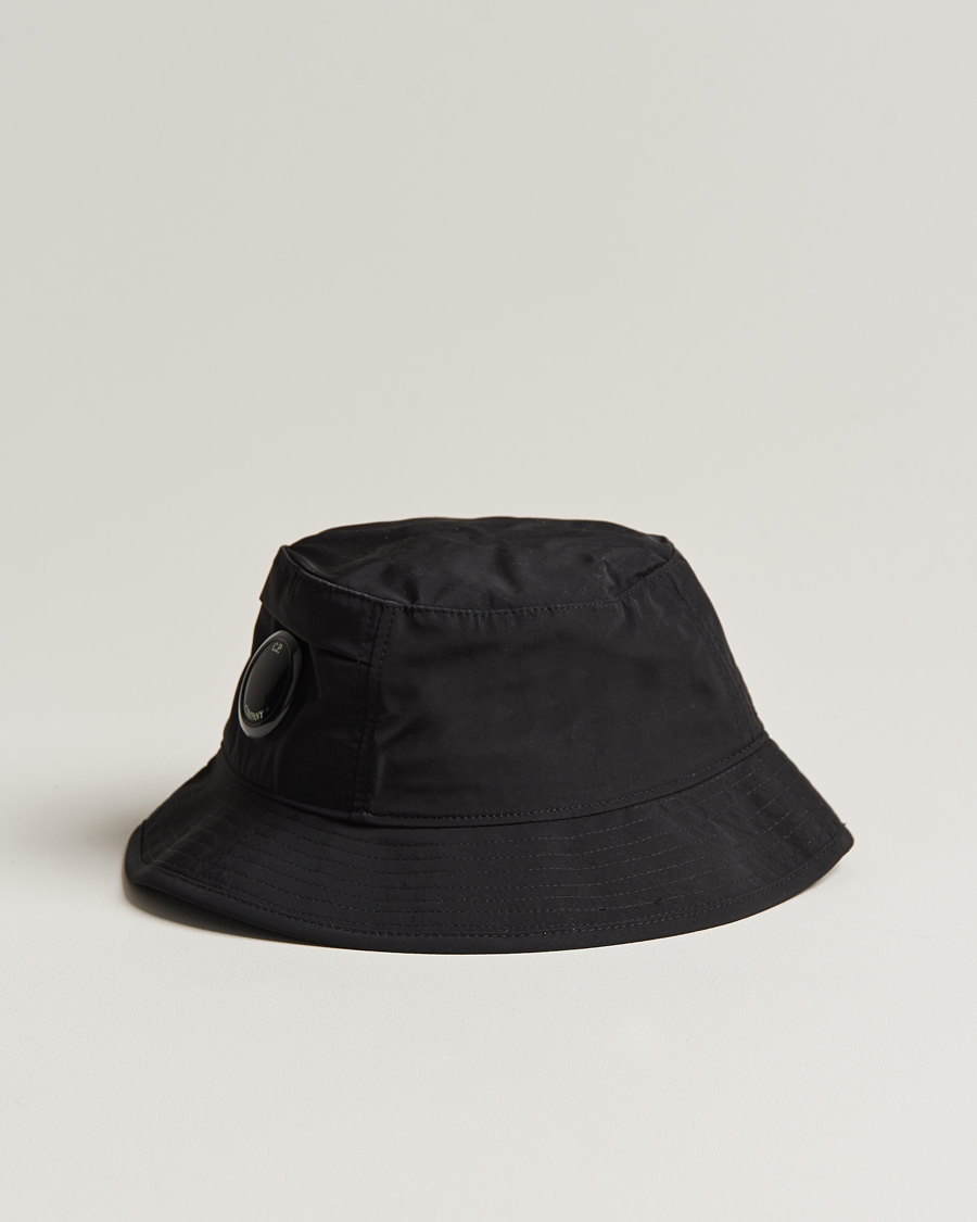 Homme | C.P. Company | C.P. Company | Chrome R Bucket Hat Black