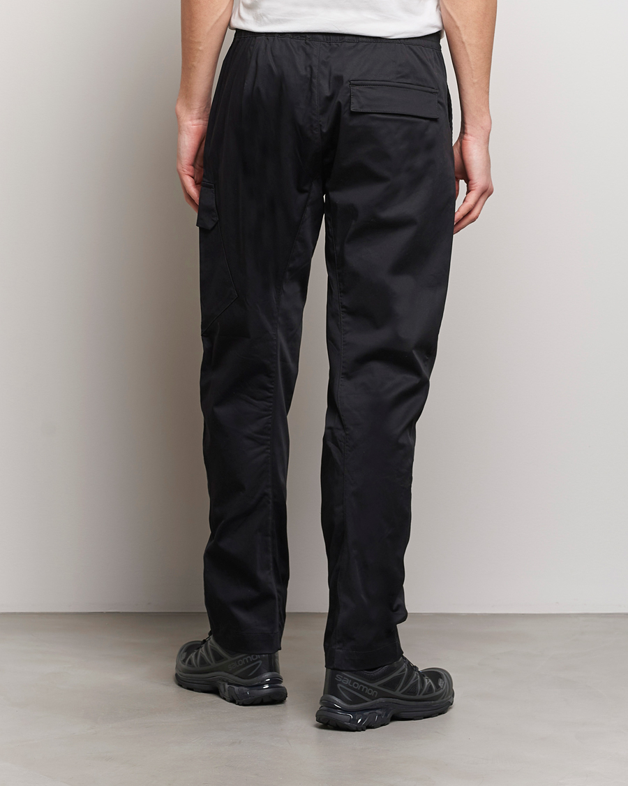 Homme | Pantalons | C.P. Company | Metropolis Gabardine Stretch Satin Cargo Trousers Black