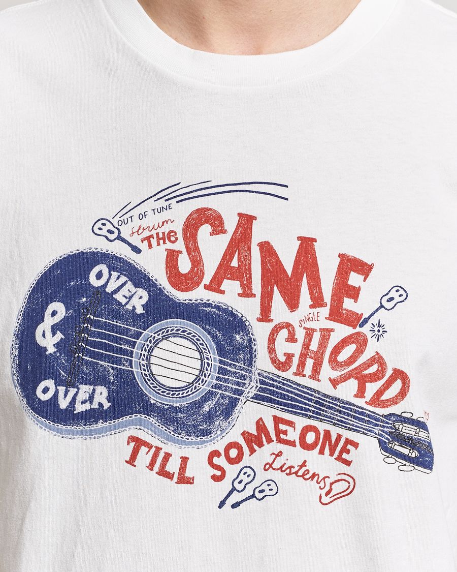 Homme | T-shirts | Nudie Jeans | Roy Printed Crew Neck T-Shirt Off White