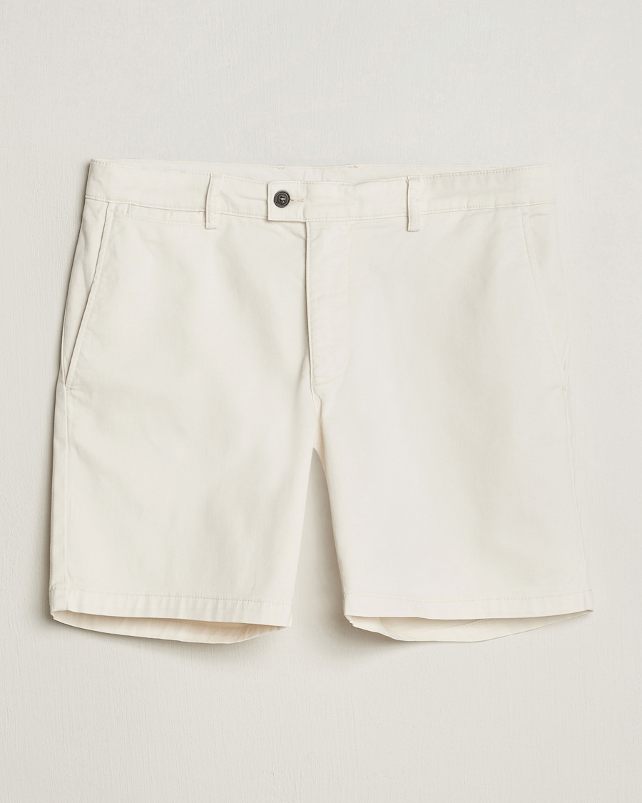 Homme | Shorts | Tiger of Sweden | Caid Cotton Chino Shorts Summer Snow