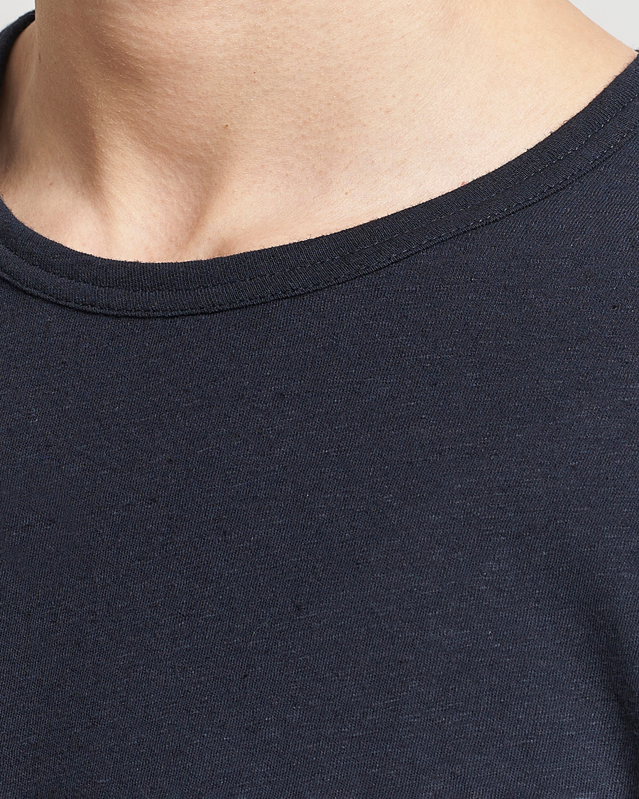 Homme | T-shirts | Tiger of Sweden | Olaf Cotton/Linen Crew Neck T-Shirt Light Ink