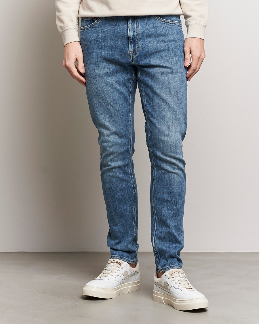 Homme | Pantalons | Tiger of Sweden | Evolve Jeans Dust Blue