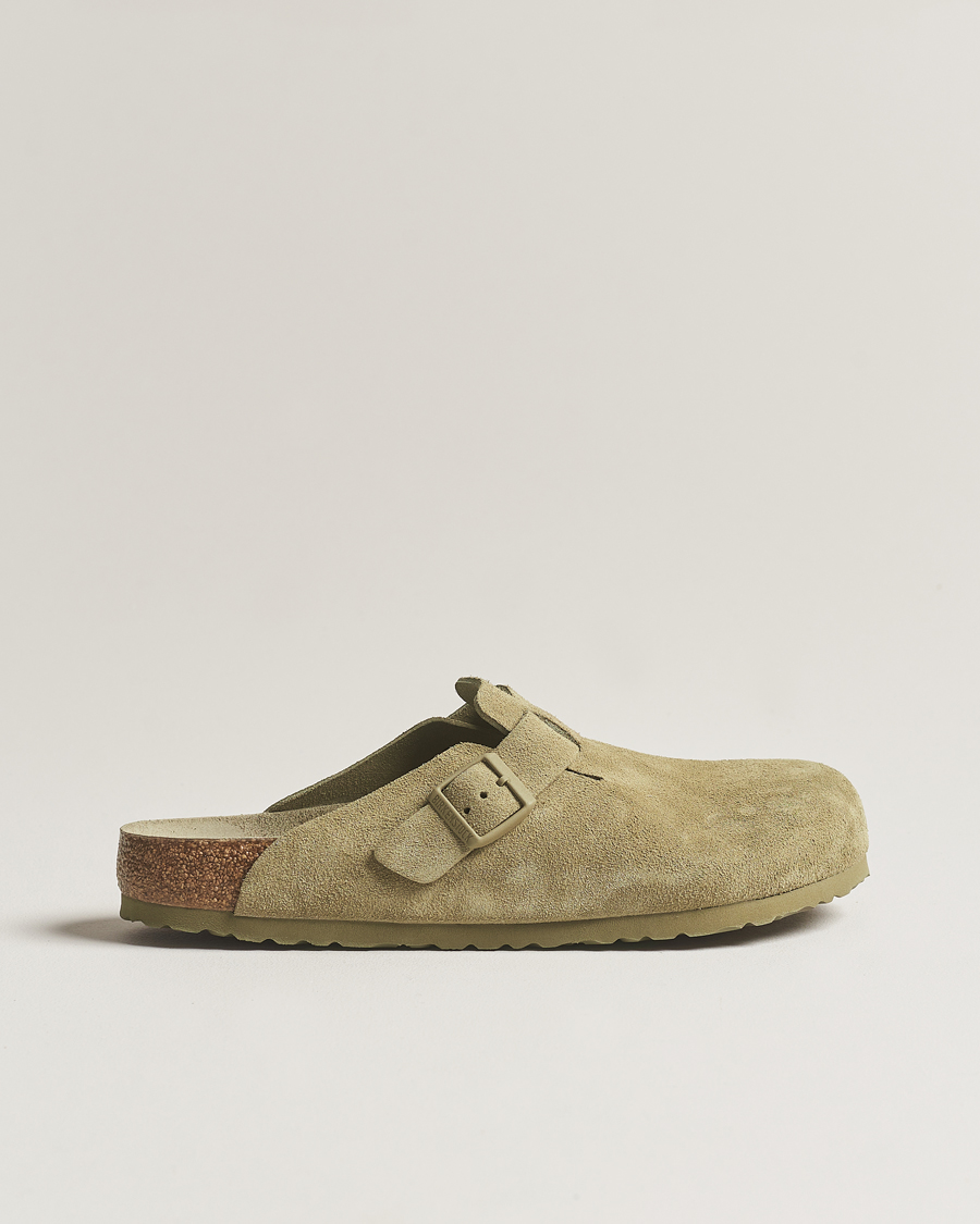 Homme | BIRKENSTOCK Boston Soft Footbed Faded Khaki Suede | BIRKENSTOCK | Boston Soft Footbed Faded Khaki Suede