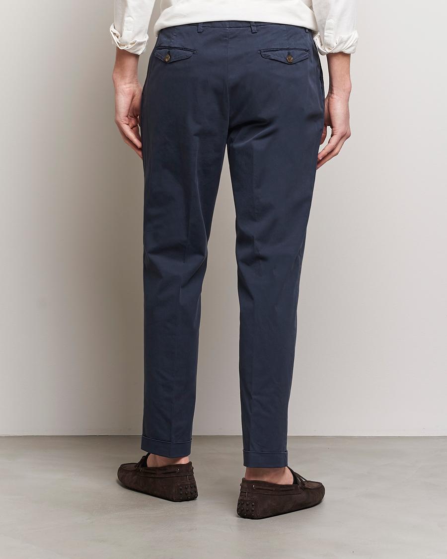 Homme | Pantalons | Briglia 1949 | Easy Fit Pleated Cotton Stretch Chino Navy
