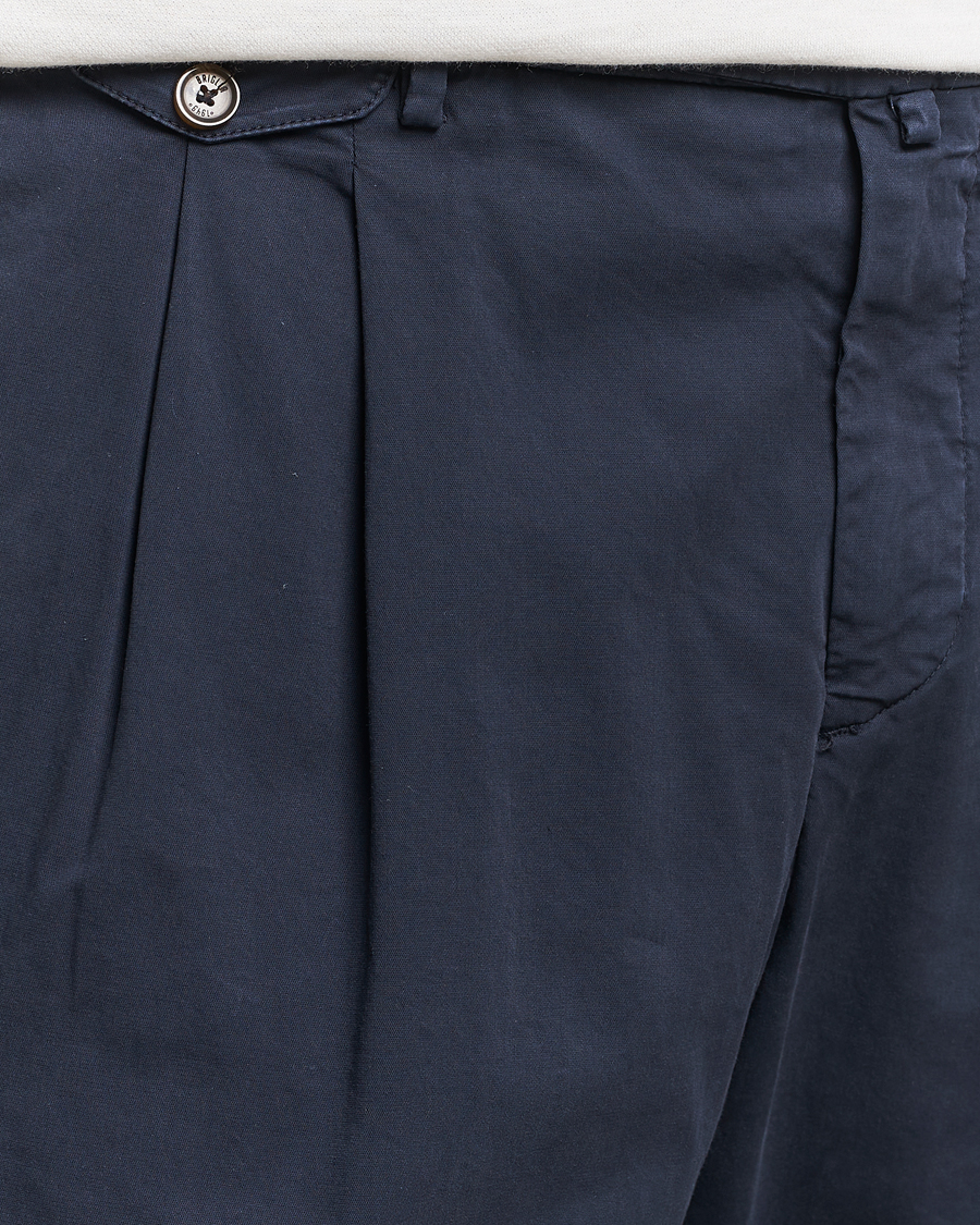 Homme | Pantalons | Briglia 1949 | Easy Fit Pleated Cotton Stretch Chino Navy