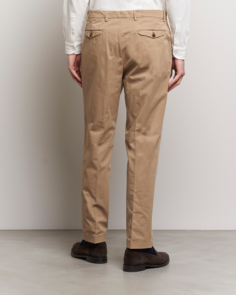 Homme | Pantalons | Briglia 1949 | Easy Fit Pleated Cotton Stretch Chino Taupe