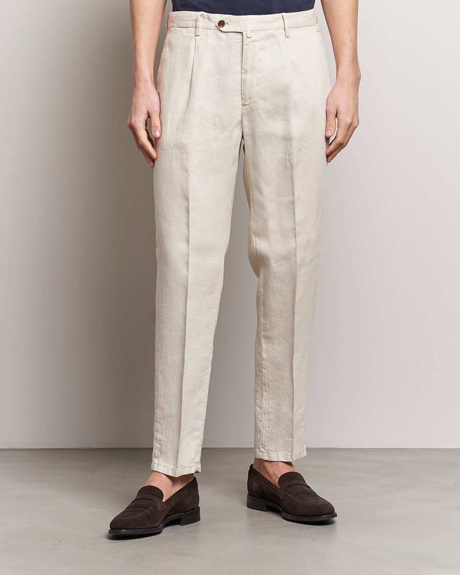 Homme | Pantalons | Briglia 1949 | Pleated Linen Trousers Beige