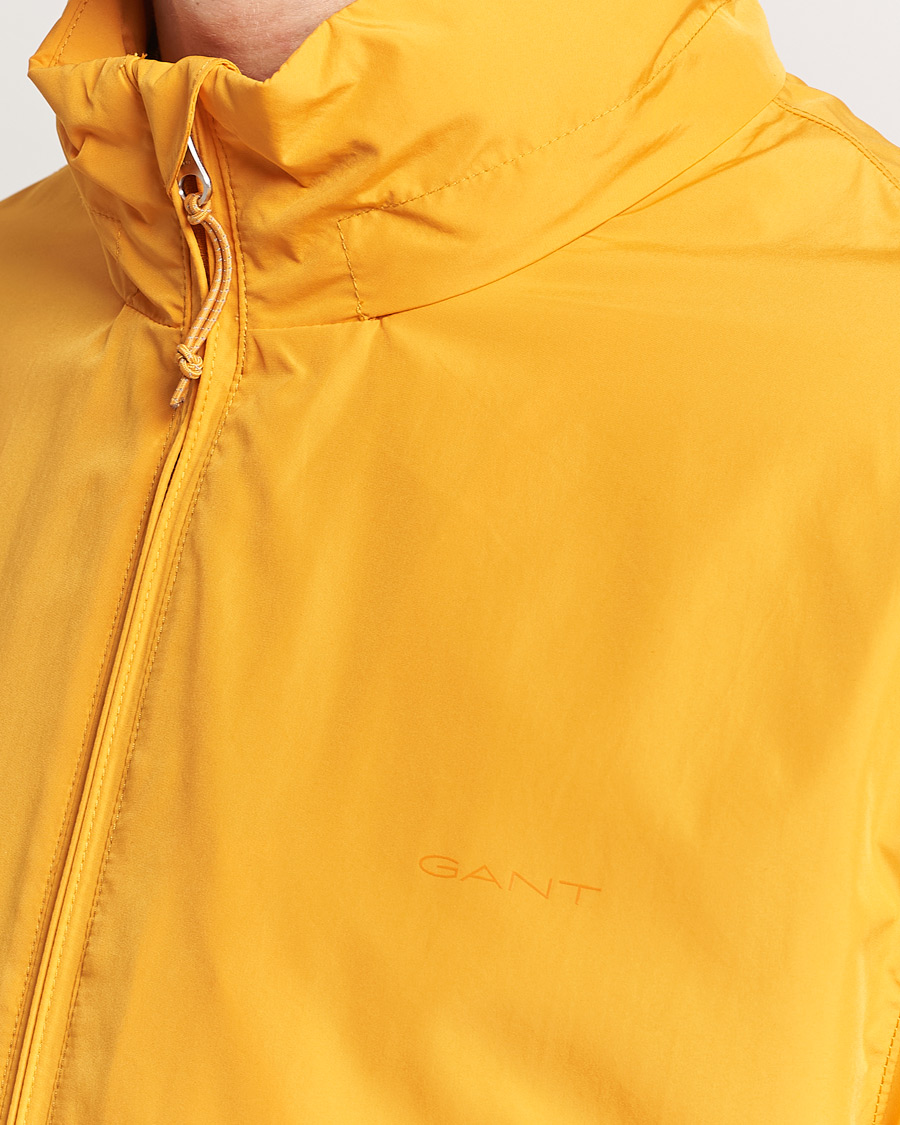 Homme | Manteaux Et Vestes | GANT | Light Nylon Windcheater Medal Yellow