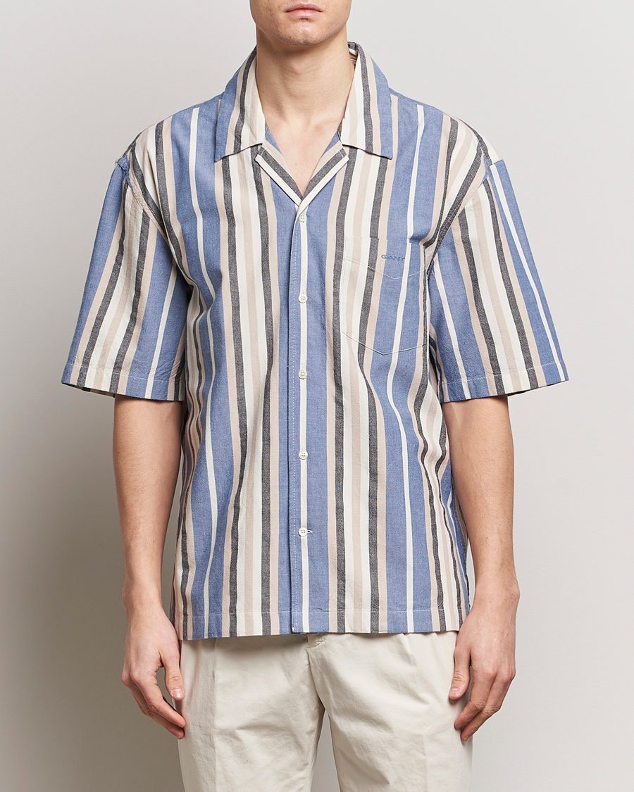 Homme |  | GANT | Relaxed Fit Wide Stripe Short Sleeve Shirt Rich Blue