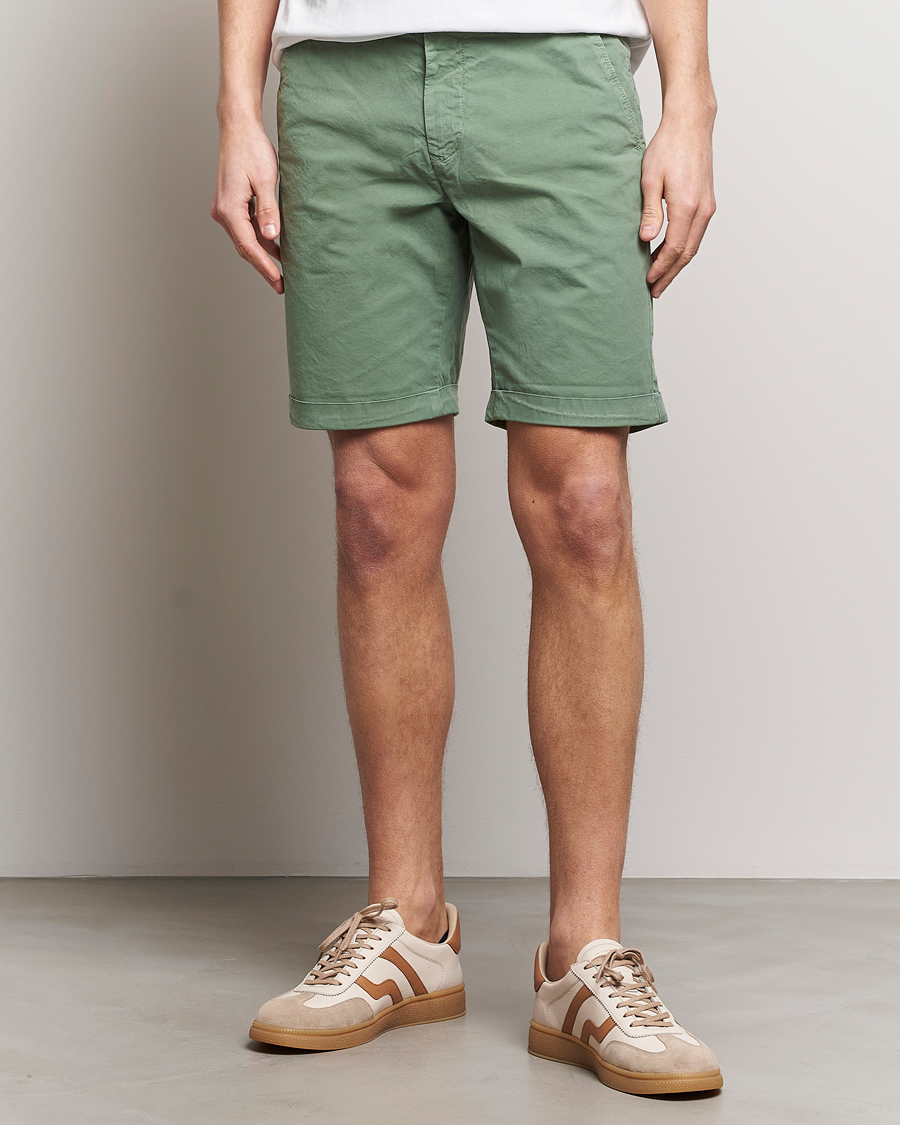 Homme | Shorts | GANT | Regular Sunbleached Shorts Kalamata Green