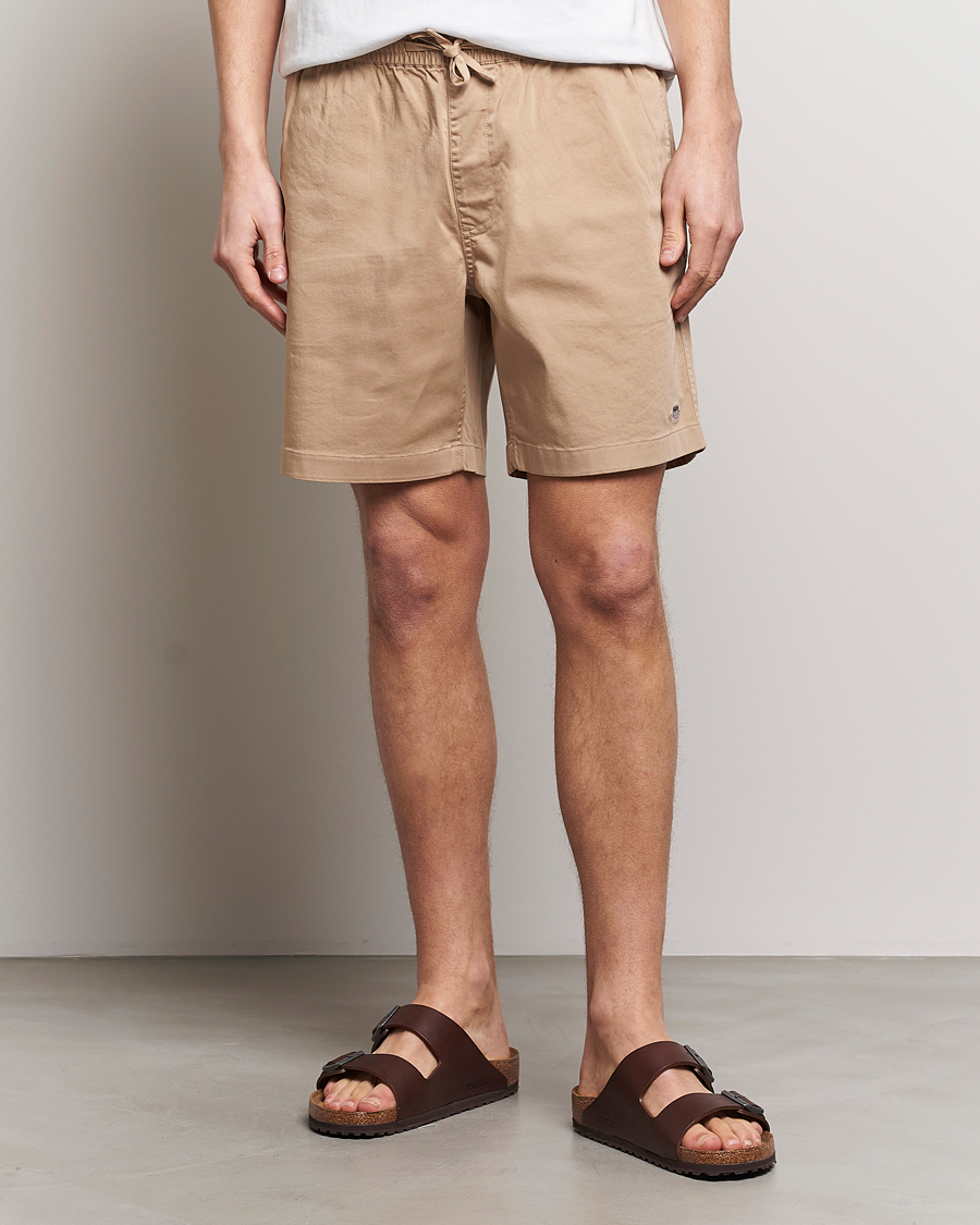 Homme | Shorts | GANT | Drawstring Logo Shorts Dark Khaki