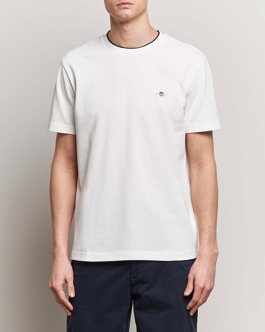 Homme | T-Shirts Blancs | GANT | Pique Crew Neck T-Shirt Eggshell