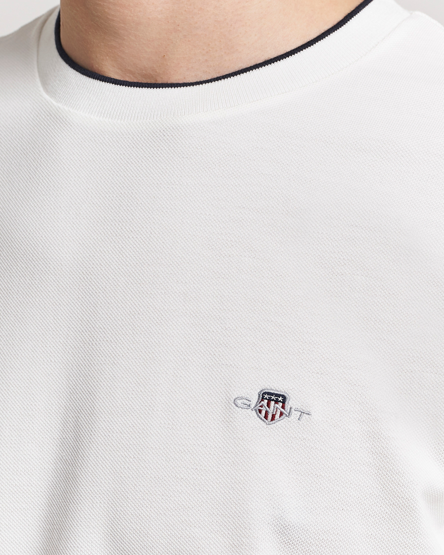 Homme | T-shirts | GANT | Pique Crew Neck T-Shirt Eggshell