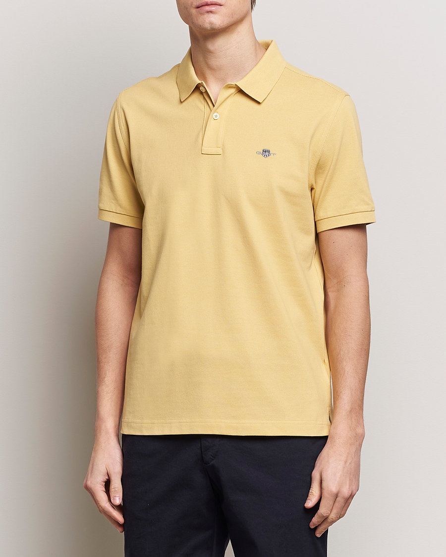 Homme | Polos À Manches Courtes | GANT | The Original Polo Dusty Yellow